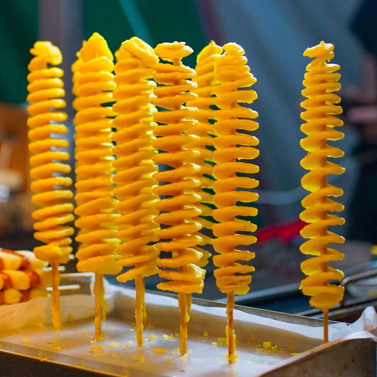Crispy Potato Tornado Skewers – Korean Style Spiral Potato Snack