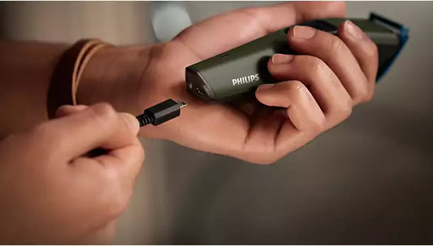 Philips Trimmer - BT1230/18 - Offers Self-Sharpening Blades, 6 Built-in Length Settings From 0.5 mm To 5 mm, And a 45-Minute Battery With USB Charging