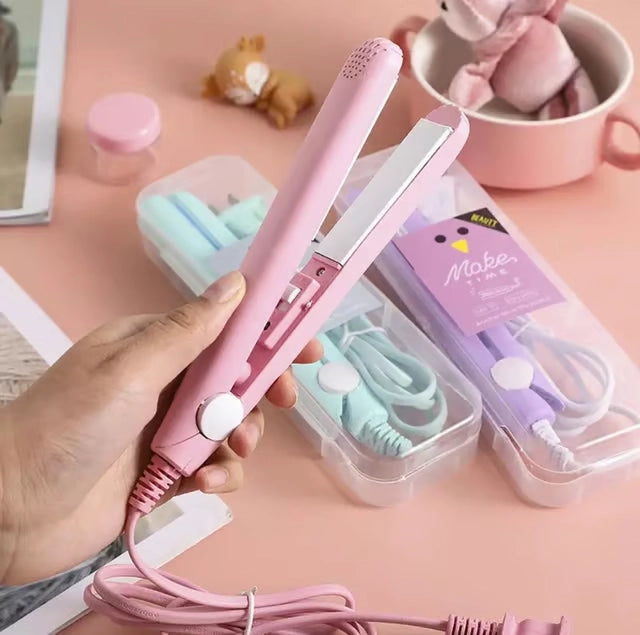 Mini Hair Straightener – Portable Travel Flat Iron Quick Heating & Dual Voltage