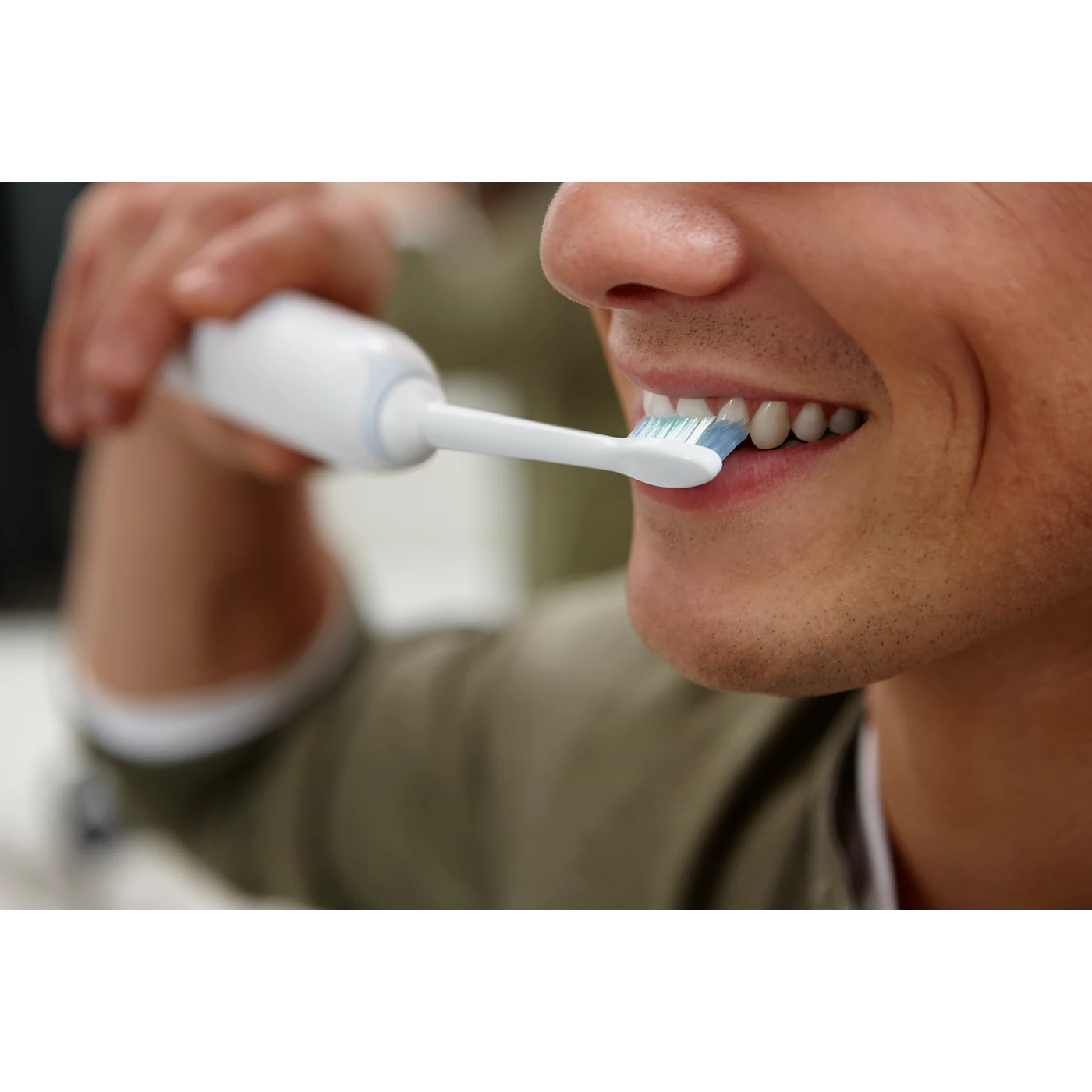 Philips Electric Toothbrush - HX3215/08 - With A 2-Minute Smart Timer And 14-Day Battery Life, It's The Perfect Introduction To Sonic Brushing
